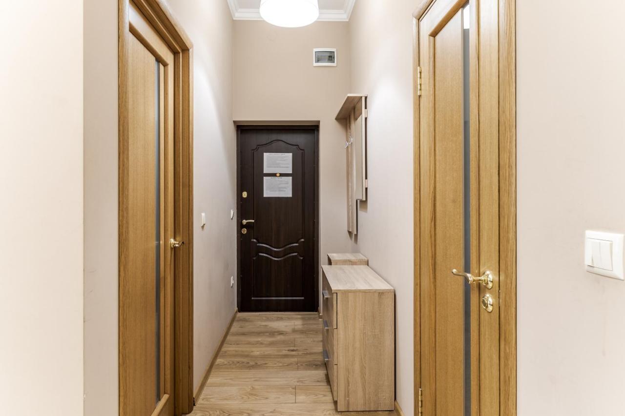 Apartment On Stavropihiiska Street 1 Lviv Exterior photo