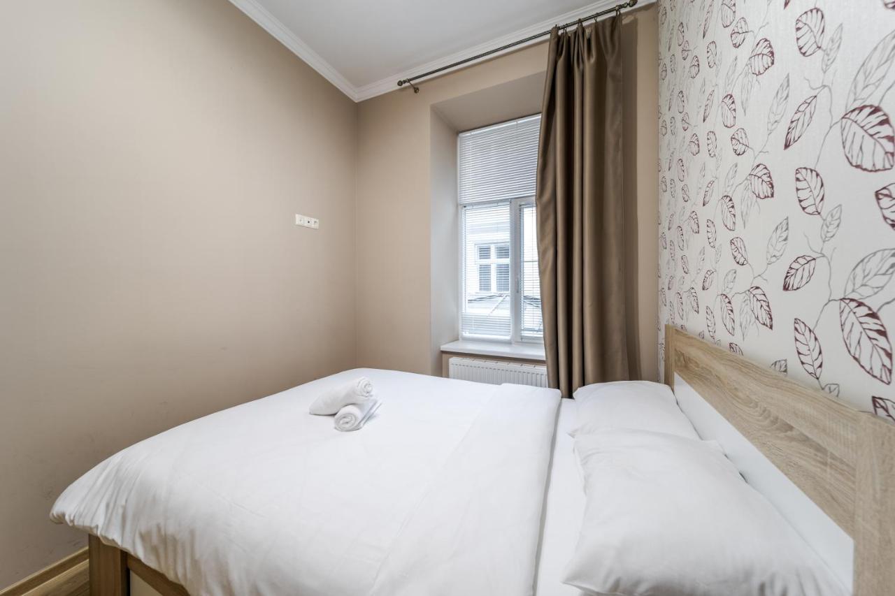 Apartment On Stavropihiiska Street 1 Lviv Exterior photo
